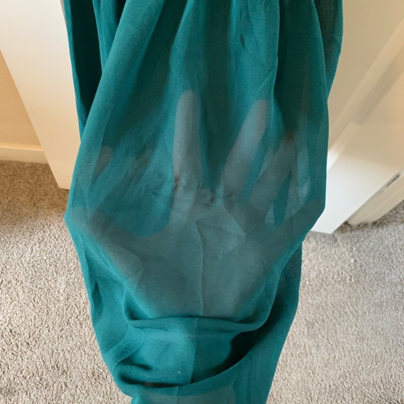 Pink blush forest green tierd off the should dress - Picture 5 of 6